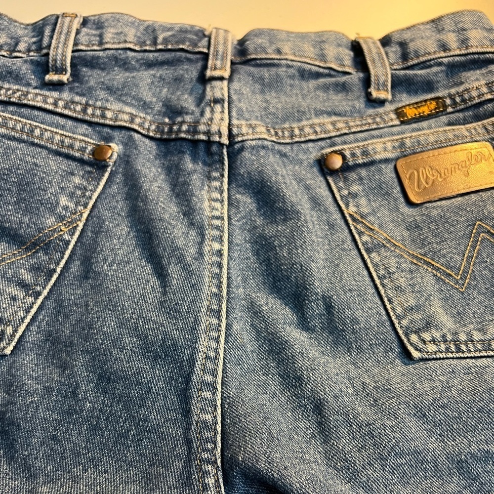 WRANGLER Shorts women’s SZ 32